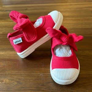 NEW in box - red Athena Chus brand girls shoes - size 21 (5)